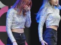 慢慢脱别弄醒她手机版