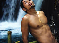 男人吃男人的大鸟照片