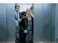 抵在车座上顶弄