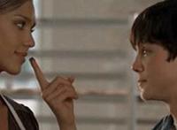 躺着晃奶的gif动态图：gif动态图第五50奶图片