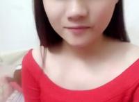 美女女孩泳池的巨乳仙子