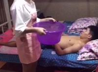 火辣辣散发香艳乳香 火辣辣散发香艳乳香