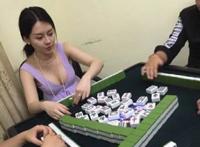 不知道为啥，最近打麻将老输