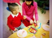 胡军女儿叫什么名字？胡军女儿九儿超萌可爱生活照图片大全