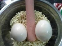 据说这是某个腐女的夜宵！