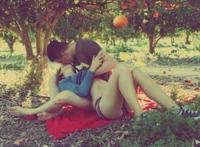 在爱爱时是怎样做坏事的呢？你有没有做过呢？