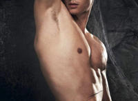 男孩殖器官体检视频