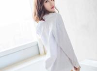 十八岁女孩发育光身