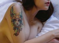 六年级男生亲女生胸