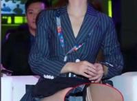 赵丽颖上厕所不穿短裤的图片