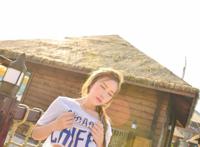 23岁的女生的奶奶