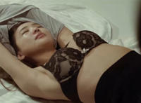 女生睡着了我舌头伸到她嘴巴去了