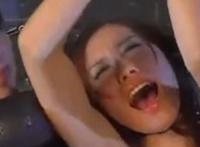 尤莉安奥特曼邪恶视频