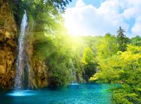 小瀑布青山绿水图片