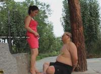 女王美跨夹头图片