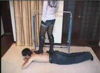 舔大学女生帆布鞋文章