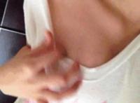 男友用舌头戳我