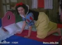 七个小矮人下药搞白雪公主