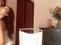 郑恺和杨颖服衣服吻胸视频