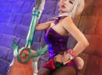 lol美女叫喘视频