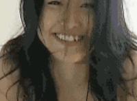 美女喊痛声音gif 一进一出的图片