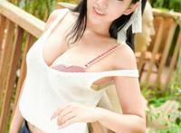 何英小捷列车员全集下载 