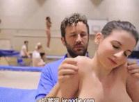 美女休息图动态