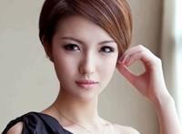 短发两边不对称女图片