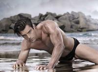 男人鸟大图片 男人把命根放女人嘴里小短片