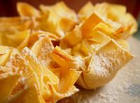 农村麻叶子油炸食品图片