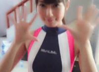 男的给女的用舌头图片 男人用舌尖忝口动图