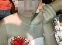 遂宁低俗洞房小说 被剥光衣服