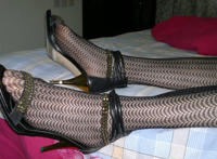 初中女生帆布鞋白袜踩踏男生 脱初中女生白袜帆布鞋视频