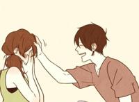 代理孕母漫画番外篇第四话道路上给爸爸带顶绿帽子