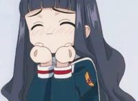 女友姊妹五朵金花漫画之跪成一排屁股