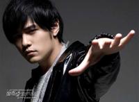 周杰伦年轻帅照