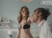 美女打架视频动态图片