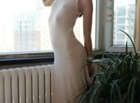 美女漏奶头 黄图能看见奶头