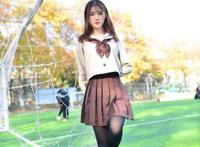 黑丝长腿jk制服美少女 如丝顺滑