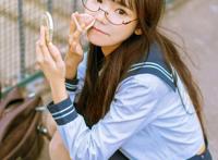 长发清纯美女jk制服户外写真手机壁纸