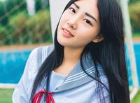 jk制服清纯美女操场写真