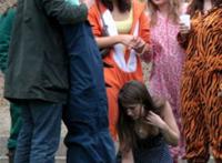 剑桥/剑桥学生公园狂欢脱裤 