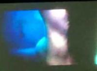 布兰妮新歌mv脱光上身 自摸胸部