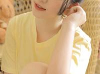 长腿美女尤物可爱丸子头性感写真