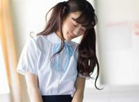jk制服美女写真桌面壁纸