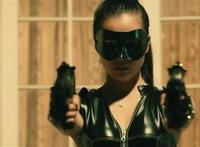 巨爆乳寡妇中文BD