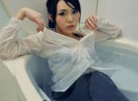 大雨淋湿女子校生侵犯 番号dandy-200封面