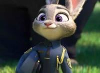  疯狂动物城兔子提裤子图片