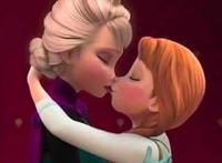 冰雪奇缘工口同人CG秒变百合公主,安娜爱莎姐妹恋