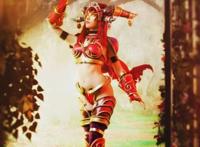 美女玩家性感cos:红龙女王阿莱克斯塔萨